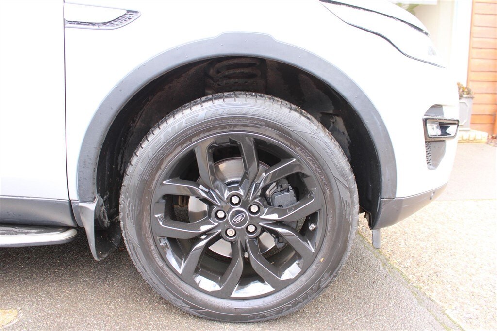 Used Land Rover Discovery Sport 2017 for sale - 77261926: Photo 24