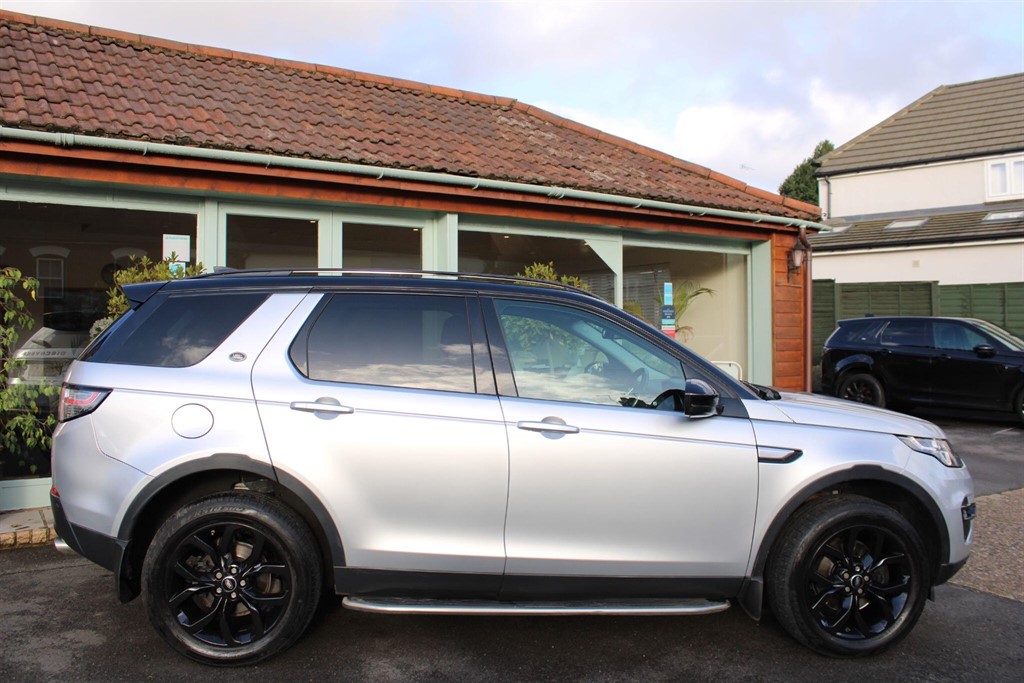Used Land Rover Discovery Sport 2017 for sale - 77261926: Photo 34