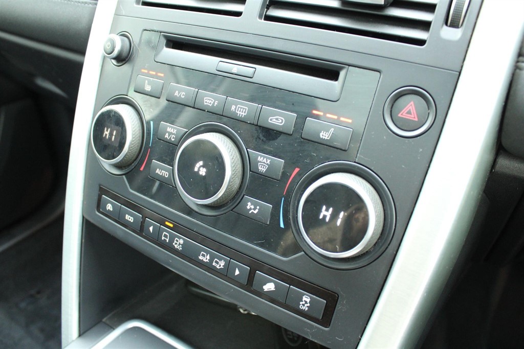 Used Land Rover Discovery Sport 2017 for sale - 77261926: Photo 41