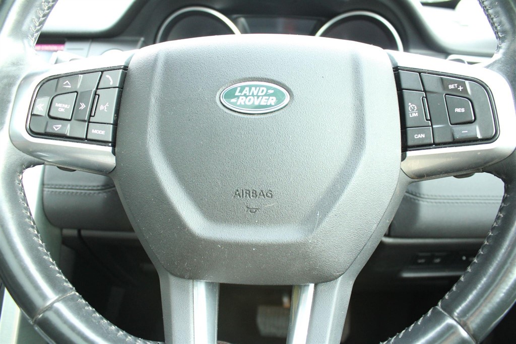 Used Land Rover Discovery Sport 2017 for sale - 77261926: Photo 48