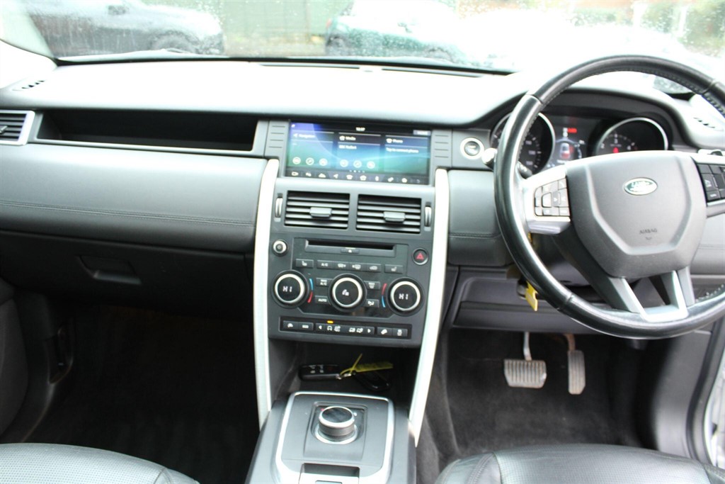 Used Land Rover Discovery Sport 2017 for sale - 77261926: Photo 53