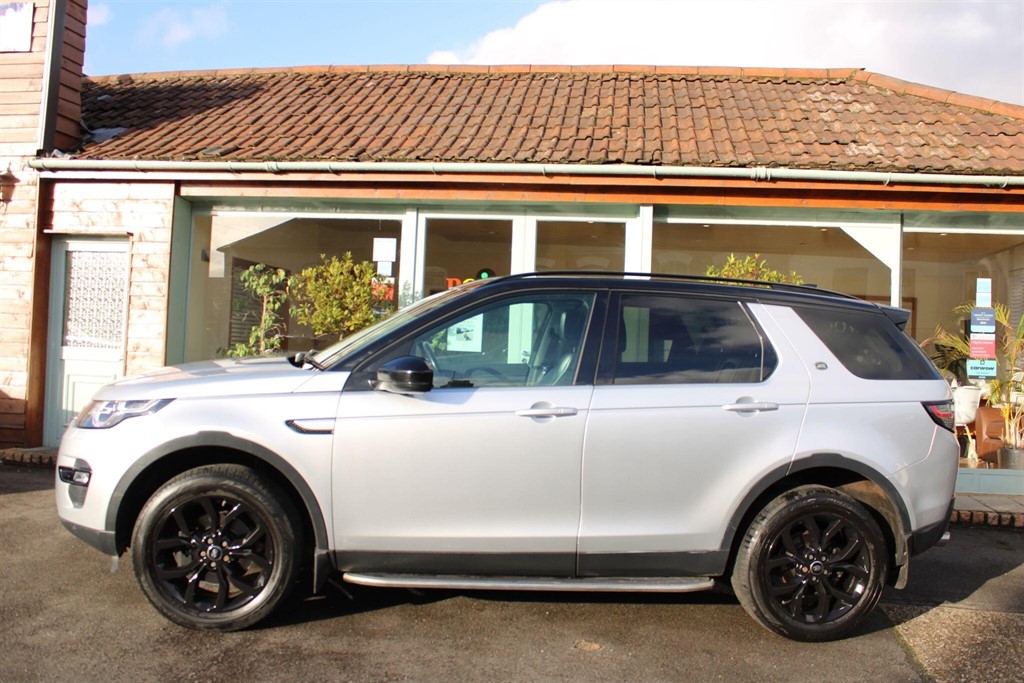 Used Land Rover Discovery Sport 2017 for sale - 77261926: Photo 62