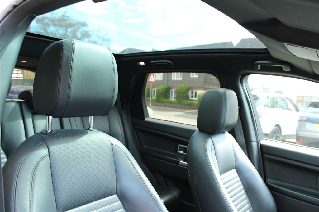 Used Land Rover Discovery Sport 2015 for sale - 78055453: Photo 17