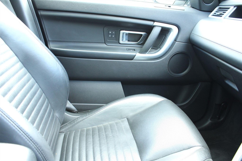 Used Land Rover Discovery Sport 2015 for sale - 78055453: Photo 25