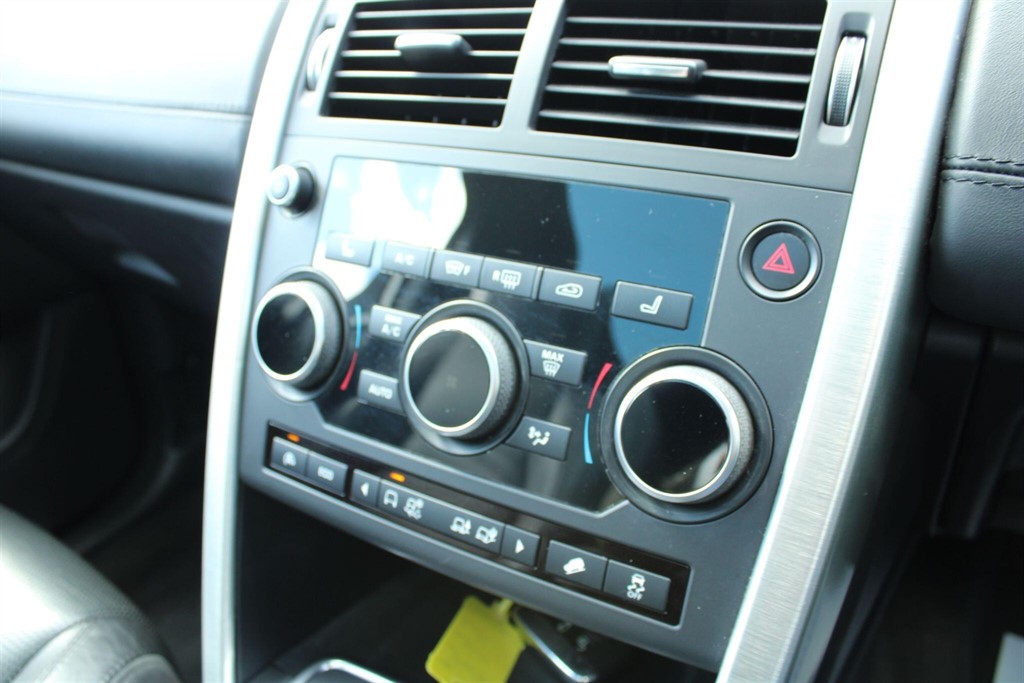 Used Land Rover Discovery Sport 2015 for sale - 78055453: Photo 30