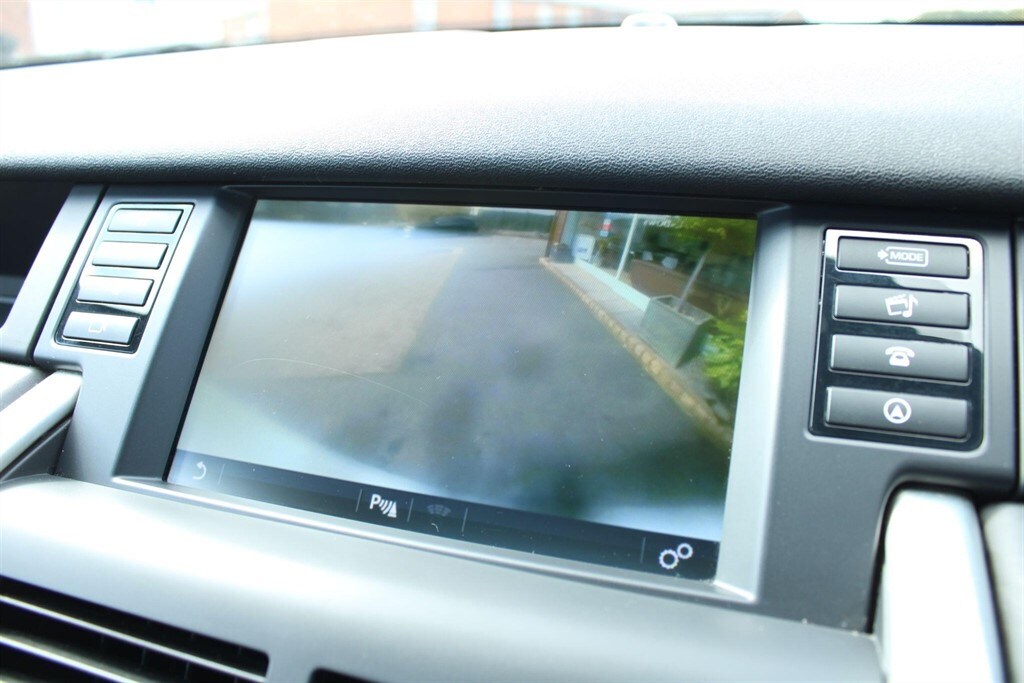 Used Land Rover Discovery Sport 2015 for sale - 78055453: Photo 32