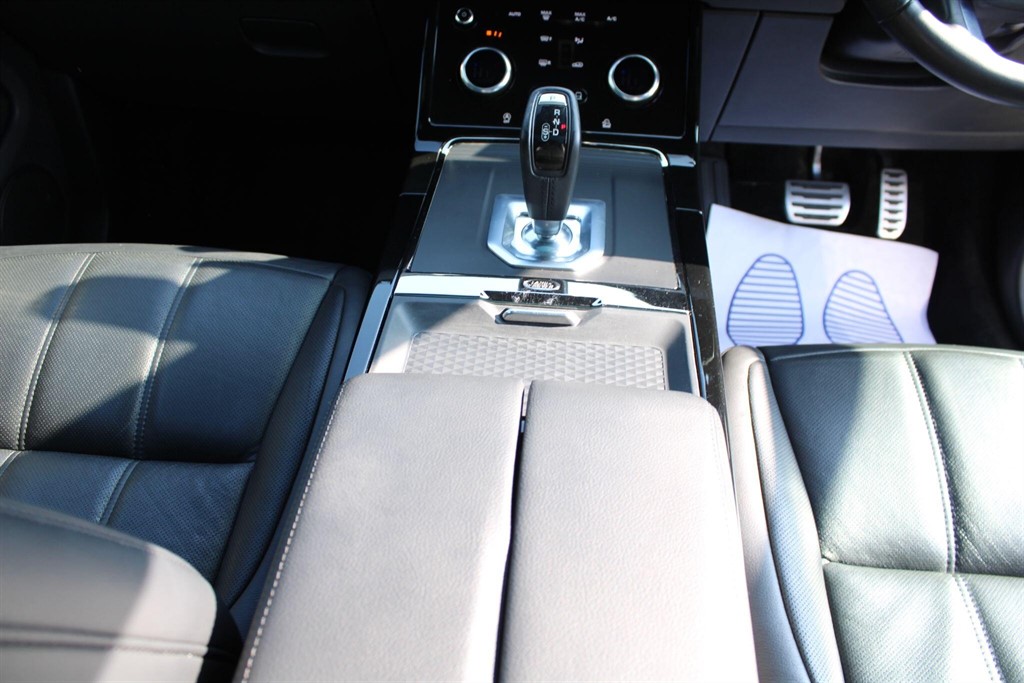 Used Land Rover Range Rover Evoque 2019 for sale - 77746345: Photo 50