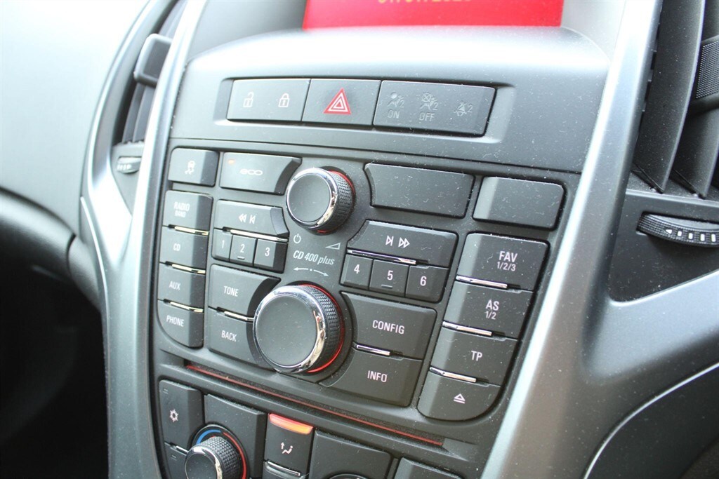 Used Vauxhall Astra GTC 2014 for sale - 77393671: Photo 26