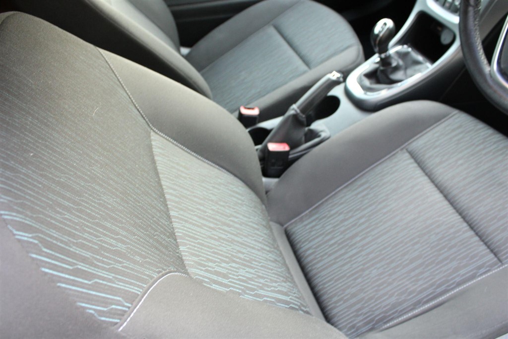 Used Vauxhall Astra GTC 2014 for sale - 77393671: Photo 33