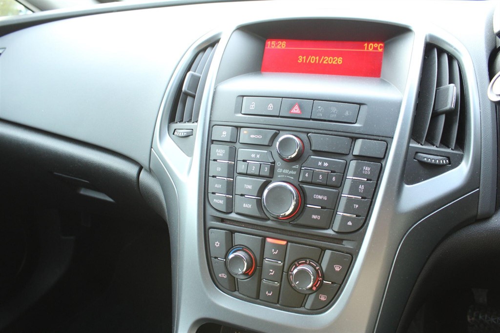 Used Vauxhall Astra GTC 2014 for sale - 77393671: Photo 34