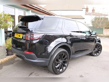 Used Land Rover Discovery Sport 2020 for sale - 77151731: Photo