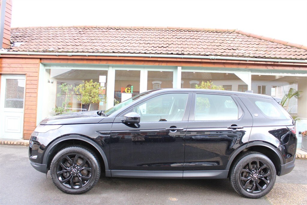 Used Land Rover Discovery Sport 2020 for sale - 77393669: Photo 13