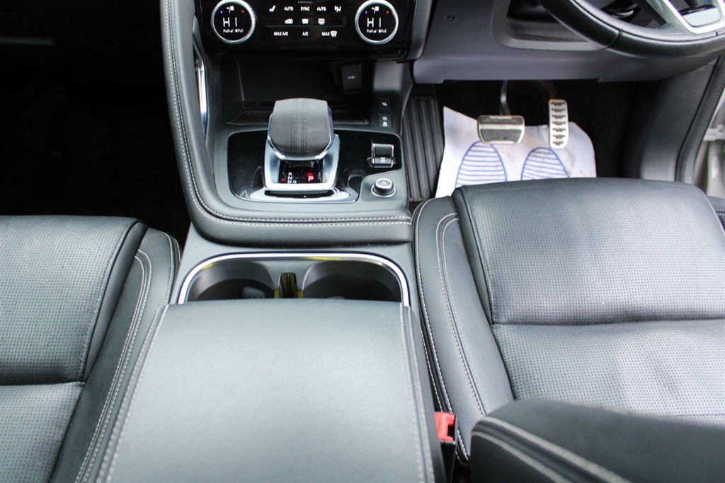 Used Jaguar E-Pace 2021 for sale - 77581643: Photo 8