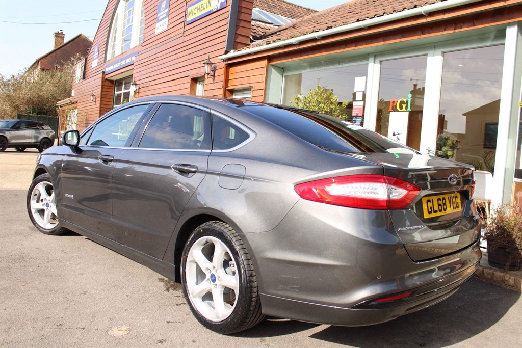 Used Ford Mondeo 2018 for sale - 77665364: Photo 2