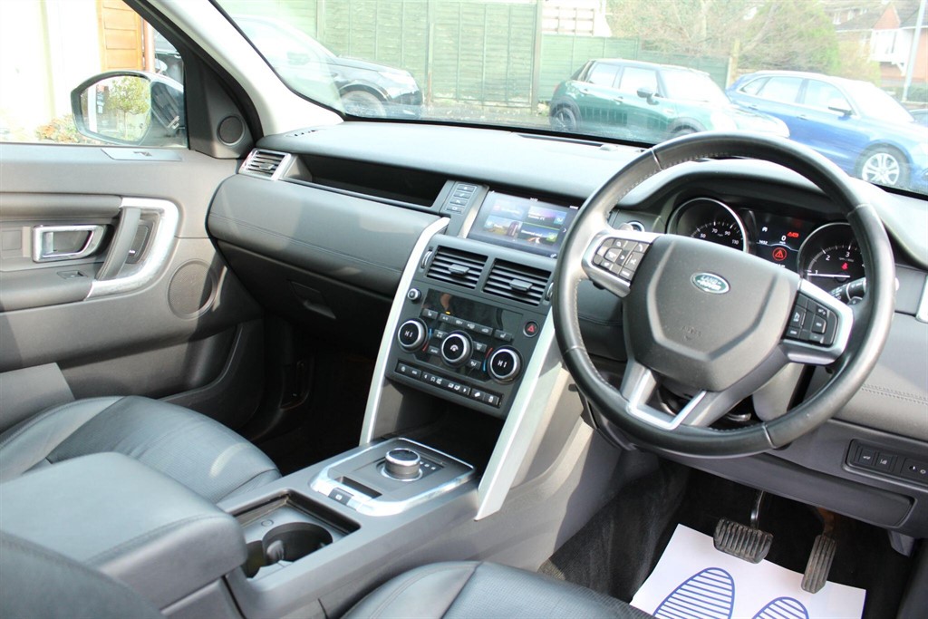 Used Land Rover Discovery Sport 2018 for sale - 77300765: Photo 10