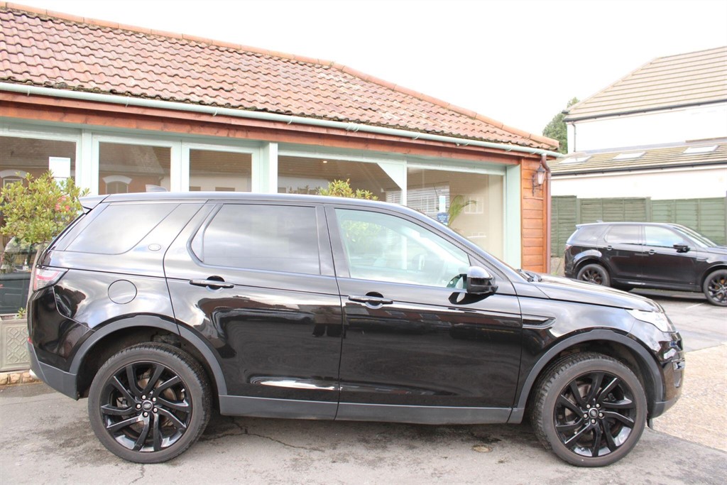 Used Land Rover Discovery Sport 2018 for sale - 77300765: Photo 12