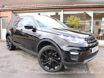 Used Land Rover Discovery Sport 2018 for sale - 77300765: Photo