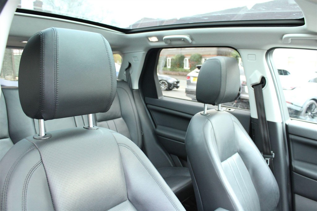 Used Land Rover Discovery Sport 2018 for sale - 77300765: Photo 26