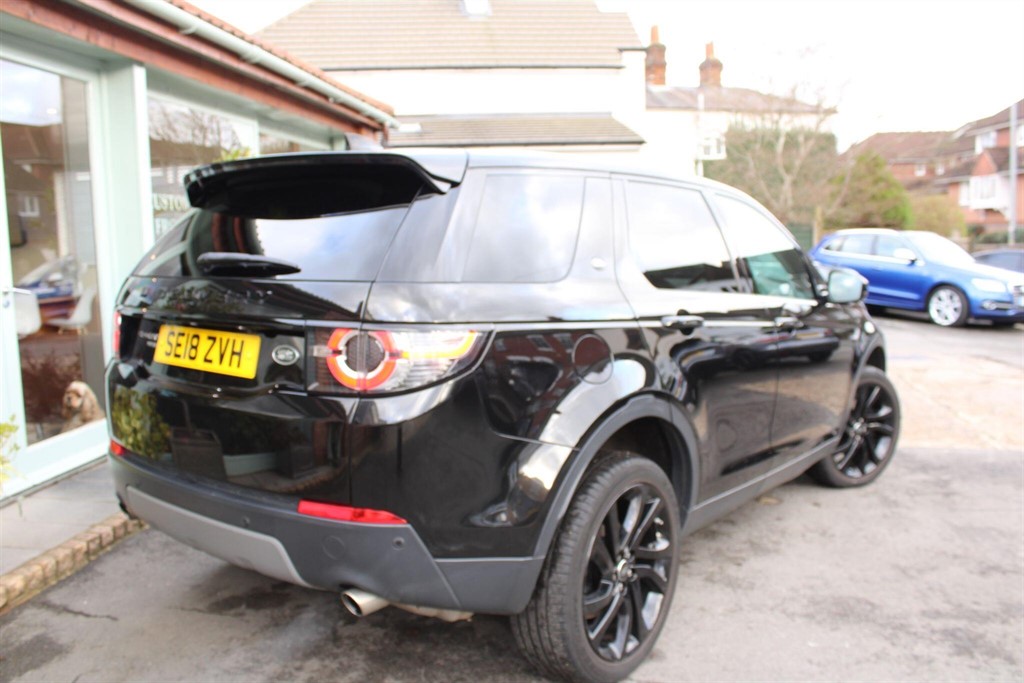 Used Land Rover Discovery Sport 2018 for sale - 77300765: Photo 61