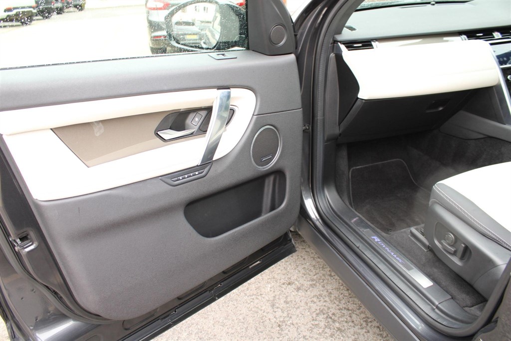 Used Land Rover Discovery Sport 2019 for sale - 77778829: Photo 51