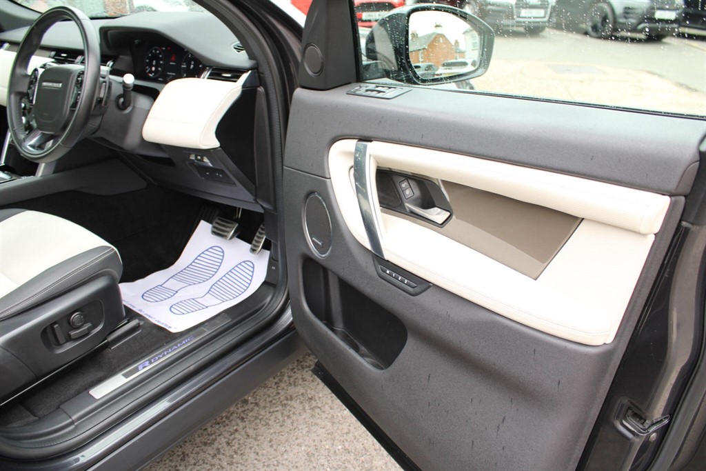 Used Land Rover Discovery Sport 2019 for sale - 77778829: Photo 64