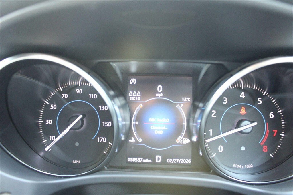 Used Jaguar F-Pace 2019 for sale - 77903616: Photo 38