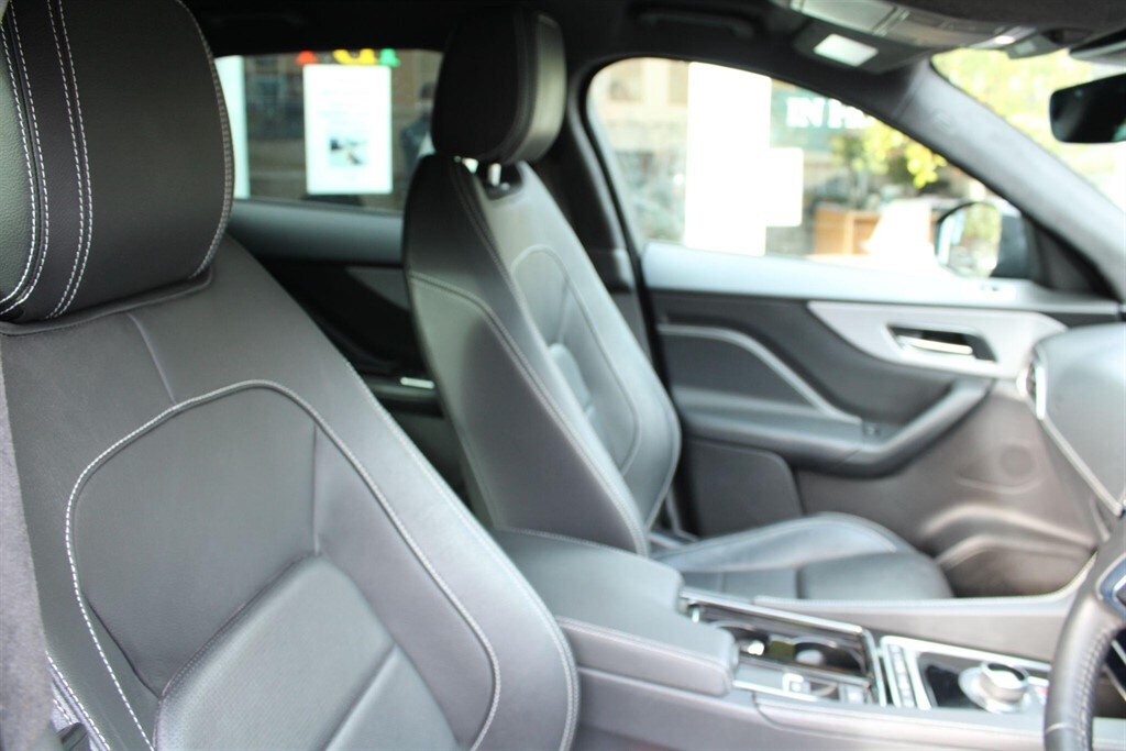 Used Jaguar F-Pace 2019 for sale - 77903616: Photo 45