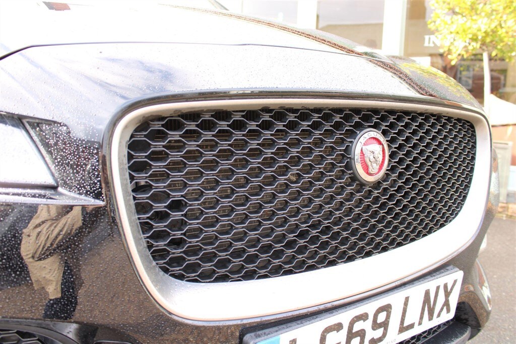 Used Jaguar F-Pace 2019 for sale - 77903616: Photo 46