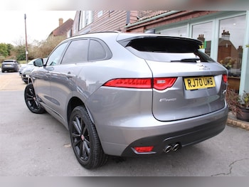 Used Jaguar F-Pace 2020 for sale - 77545488: Photo