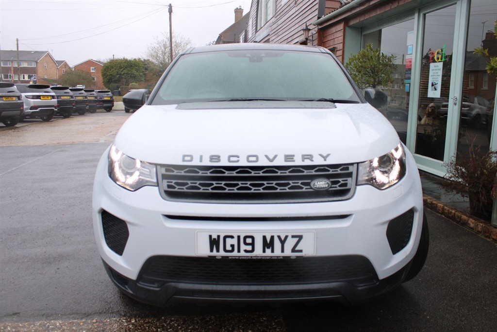 Used Land Rover Discovery Sport 2019 for sale - 77619498: Photo 2
