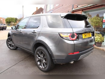 Used Land Rover Discovery Sport 2019 for sale - 77127711: Photo