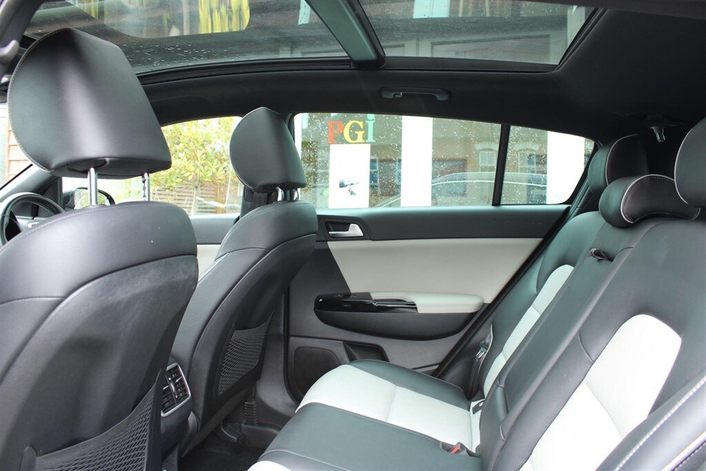 Used Kia Sportage 2018 for sale - 78055428: Photo 36