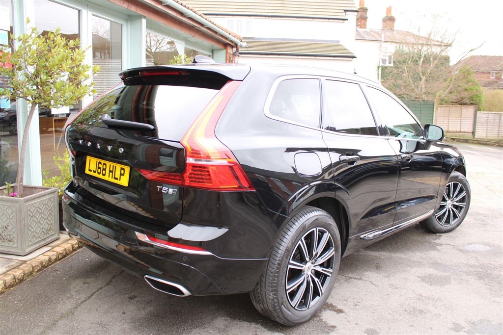 Used Volvo XC60 2018 for sale - 77691174: Photo 4
