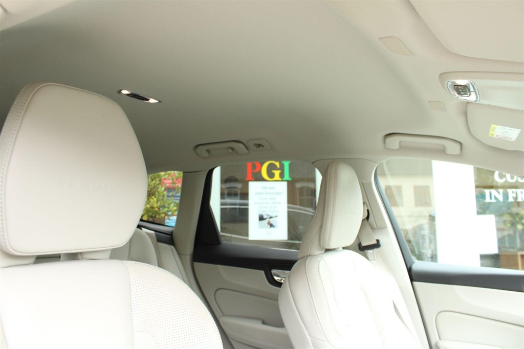 Used Volvo XC60 2018 for sale - 77691174: Photo 51