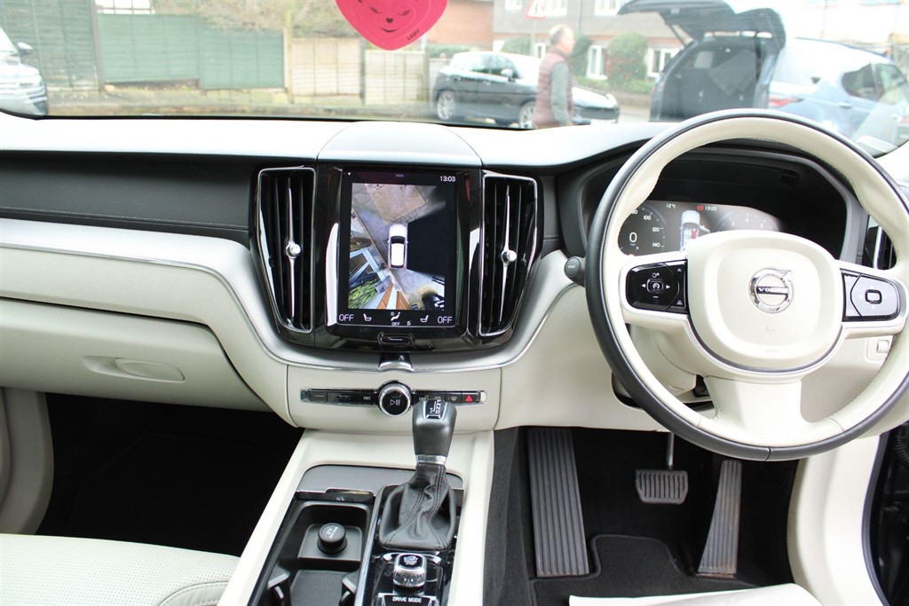 Used Volvo XC60 2018 for sale - 77691174: Photo 9