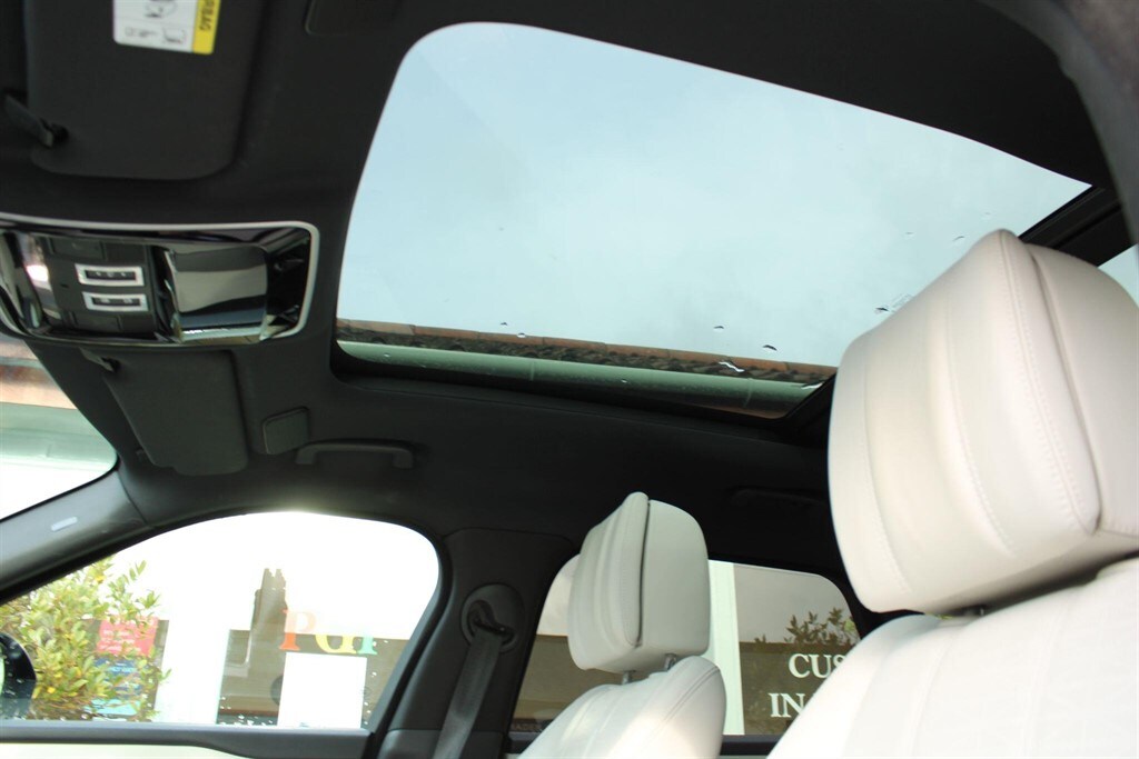 Used Land Rover Range Rover Velar 2021 for sale - 76628589: Photo 39