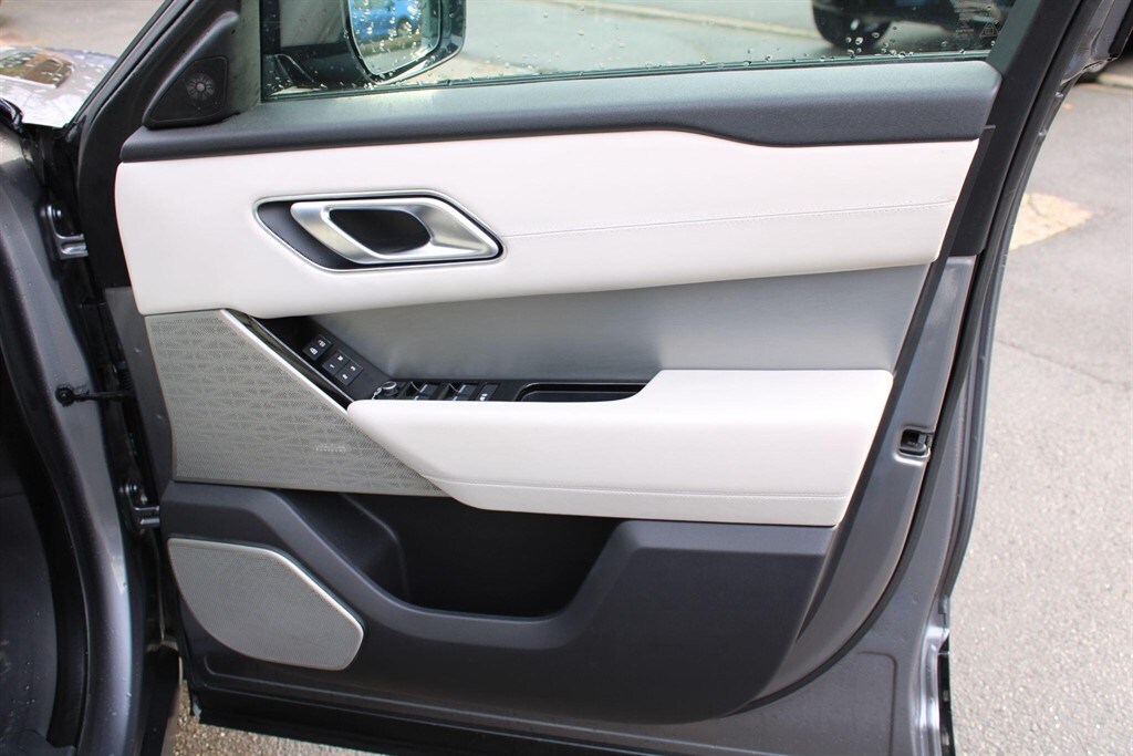 Used Land Rover Range Rover Velar 2021 for sale - 76628589: Photo 48