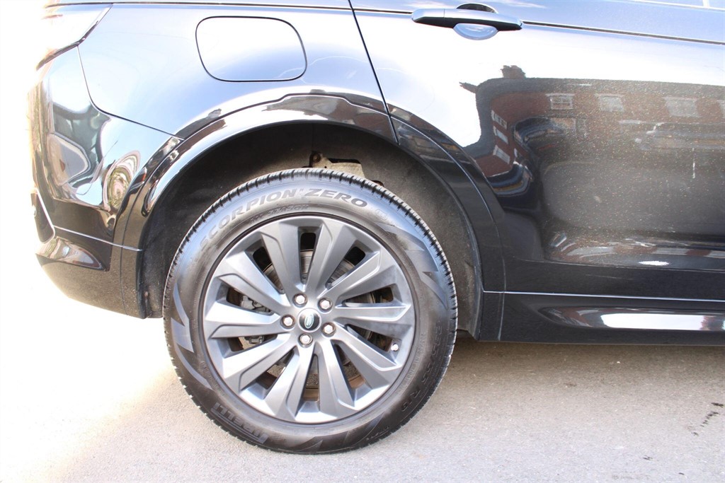 Used Land Rover Discovery Sport 2020 for sale - 76971626: Photo 28