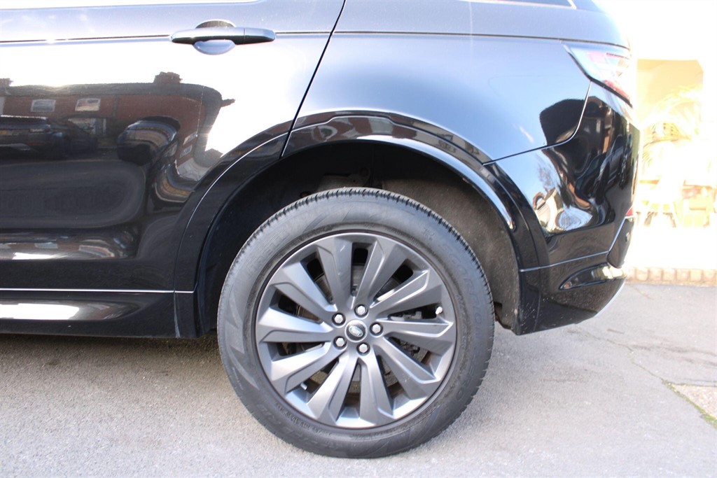 Used Land Rover Discovery Sport 2020 for sale - 76971626: Photo 31