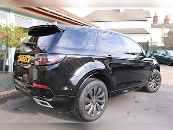 Used Land Rover Discovery Sport 2020 for sale - 76971626: Photo