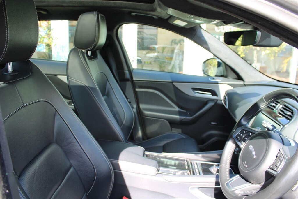 Used Jaguar F-Pace 2019 for sale - 78055452: Photo 48