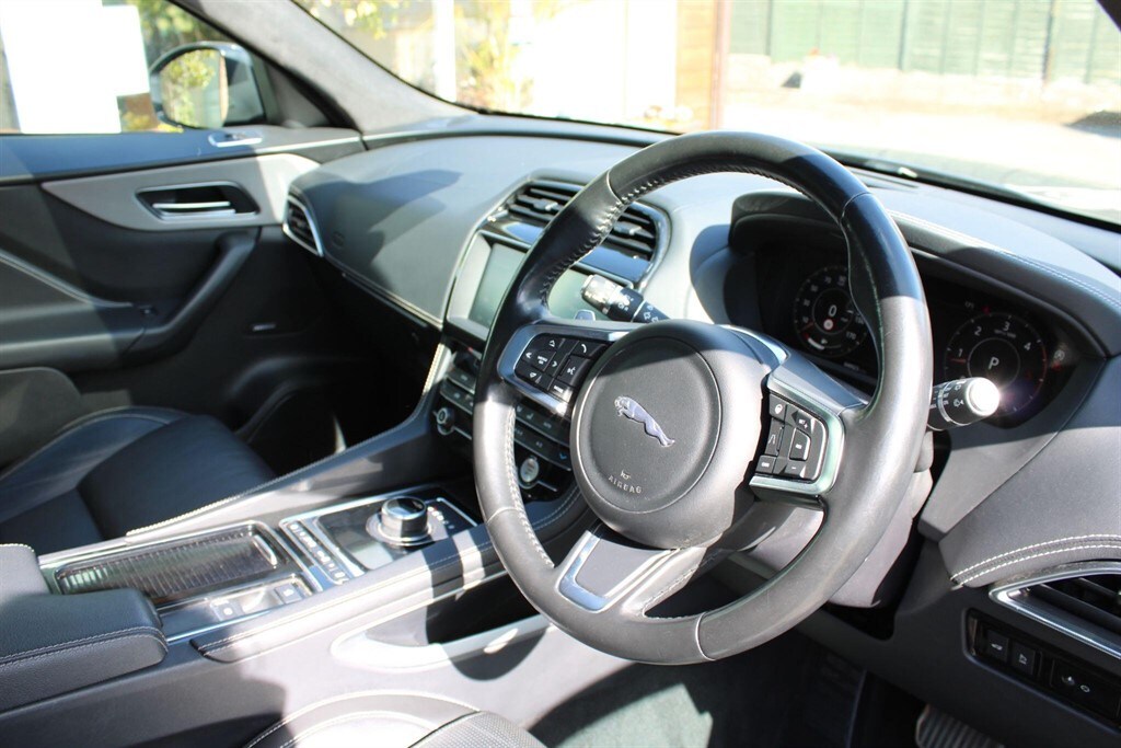 Used Jaguar F-Pace 2019 for sale - 78055452: Photo 51