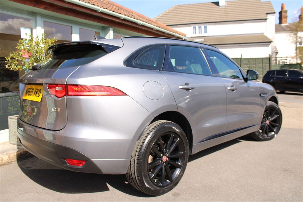 Used Jaguar F-Pace 2019 for sale - 78055452: Photo 7