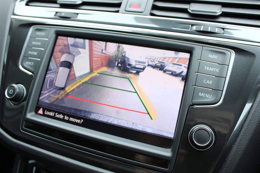 Used Volkswagen Tiguan 2016 for sale - 77691185: Photo 31