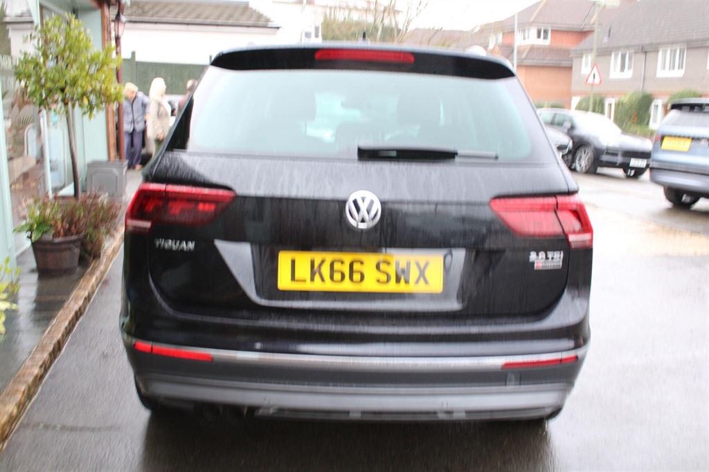 Used Volkswagen Tiguan 2016 for sale - 77691185: Photo 35