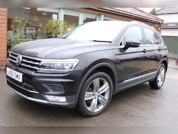 Used Volkswagen Tiguan 2016 for sale - 77691185: Photo