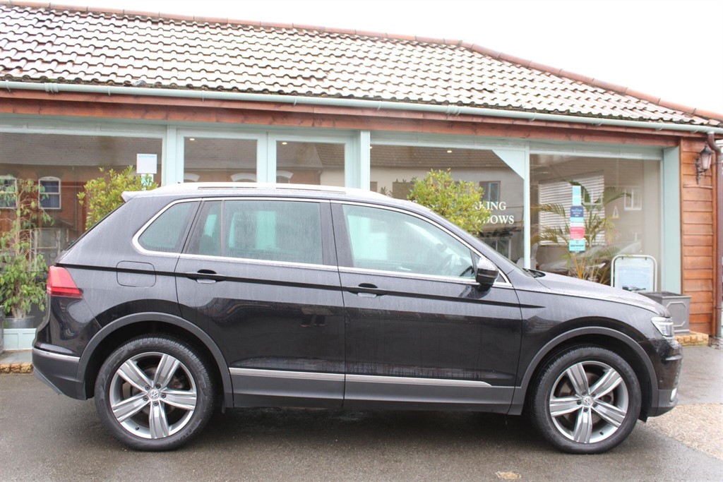 Used Volkswagen Tiguan 2016 for sale - 77691185: Photo 43