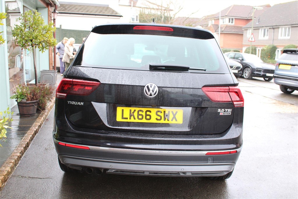 Used Volkswagen Tiguan 2016 for sale - 77691185: Photo 44