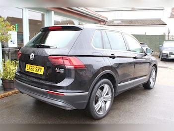 Used Volkswagen Tiguan 2016 for sale - 77691185: Photo