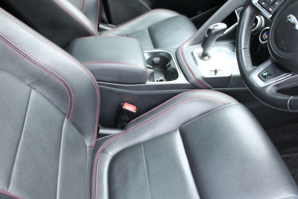 Used Jaguar E-Pace 2020 for sale - 77619544: Photo 41